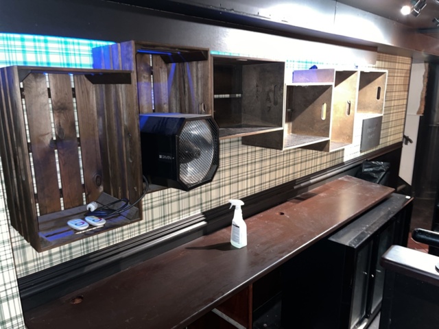 1067255-8 Bar counter with sink and shelves for dismantling