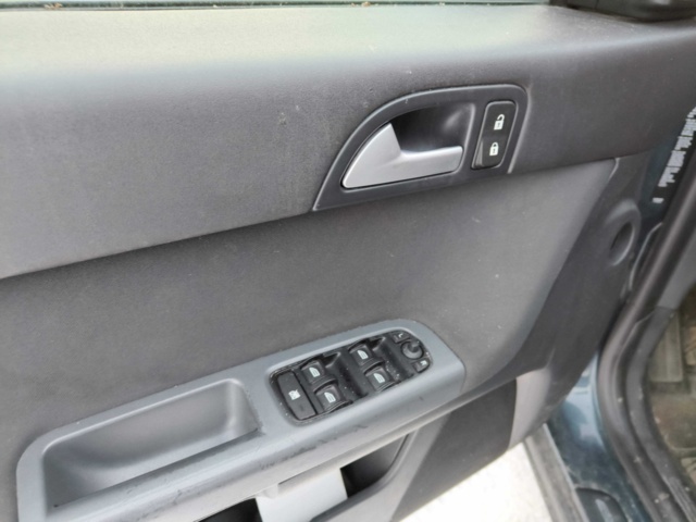 1128869-77 Volvo V50 1.8 Flexifuel -2008