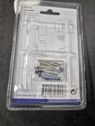 1154074-4 10 st dörrhållare med magnet, Millers - Frakt ingår