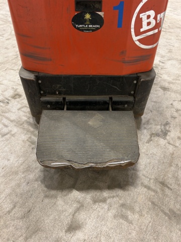 1143910-11 BT truck LPE240/S Including charger