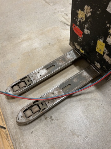 1143911-5 BT truck LPE240/S Including charger