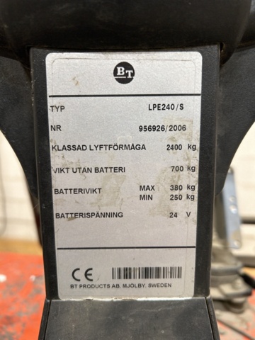 1143911-8 BT truck LPE240/S Including charger