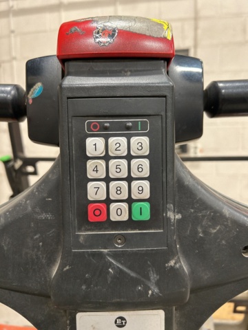 1143911-9 BT truck LPE240/S Including charger