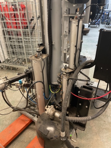 1110375-23 Tire mounting machine Ravaglioli with wheel lifter