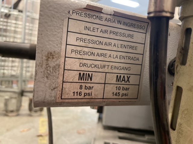 1110375-35 Tire mounting machine Ravaglioli with wheel lifter