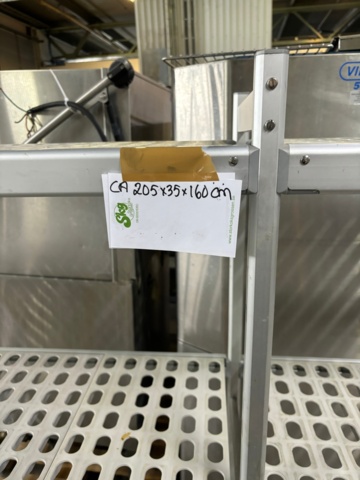 898622-5 Food shelf for fridge/freezer alternatively dry storage of very high quality. About 205x35x160 cm