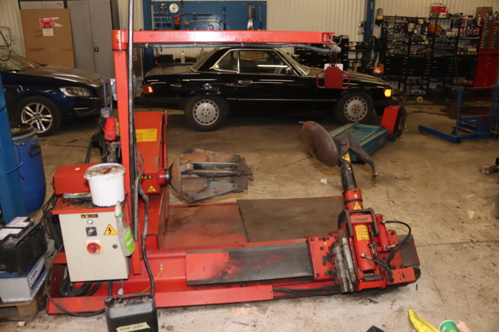 1154911-1 Tire retreading machine Mondolfo Ferro TBE 156 S