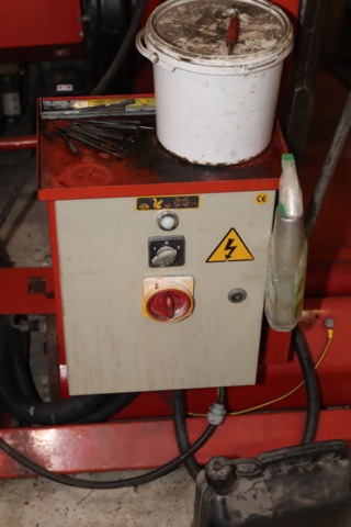 1154911-2 Tire retreading machine Mondolfo Ferro TBE 156 S