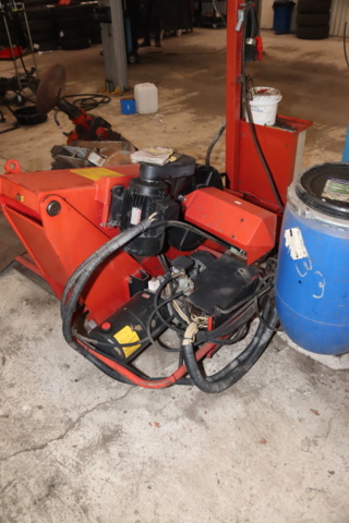 1154911-11 Tire retreading machine Mondolfo Ferro TBE 156 S