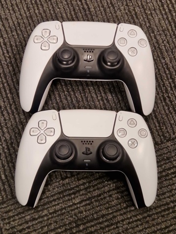 1154031-3 Sony PlayStation 5 with two controllers