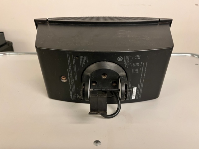 1154938-3 3. BOSE front speakers type DS-40 7 pieces