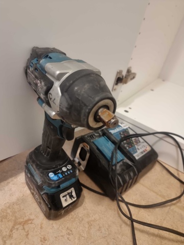 992299-4 Impact screwdriver makita dtw700