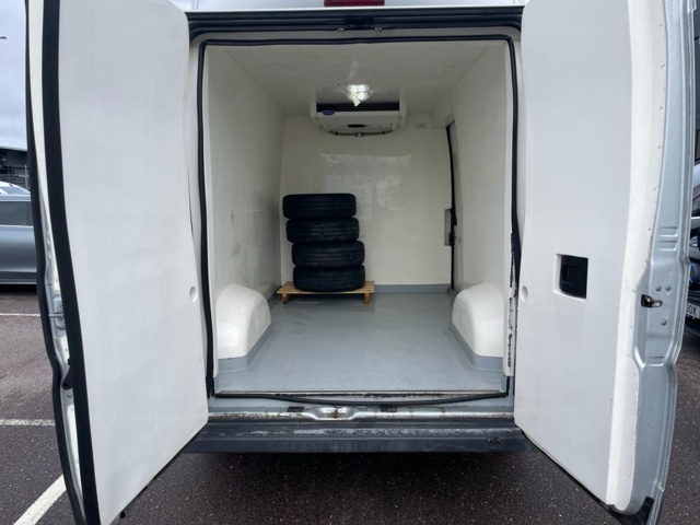 953375-19 Fiat Ducato Van "Refrigerated car" 3.5t 2.3 - 2016