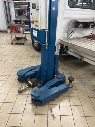 1117019-2 2-Pillar lift Nussbaum 2.80 HDI 8Ton - 2019