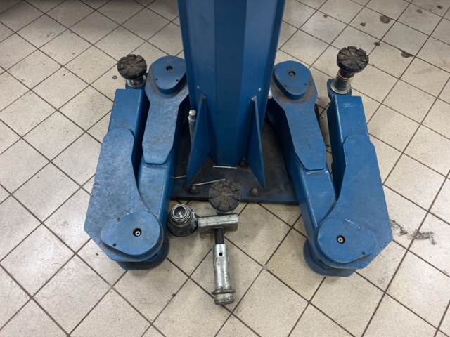 1117019-4 2-Pillar lift Nussbaum 2.80 HDI 8Ton - 2019