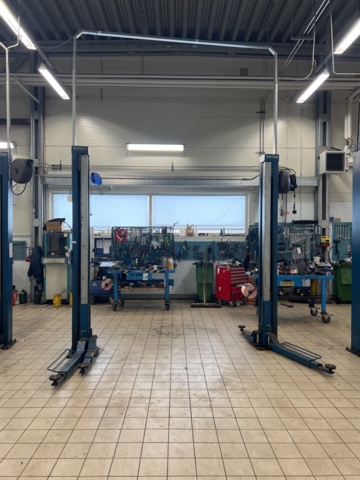 1117021-1 2-Pillar lift Nussbaum 2.30 SLE 3Ton - 2007