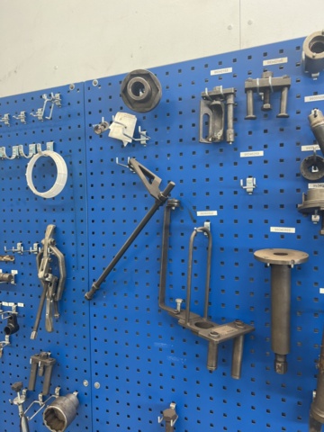 1117038-8 Tool boards with various special tools