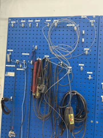 1117038-10 Tool boards with various special tools