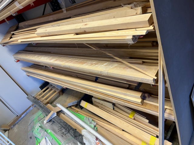 1155233-3 Collection with various timber