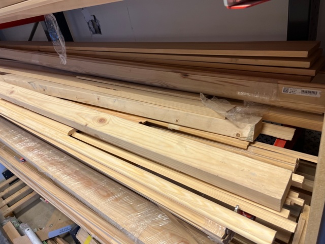 1155233-6 Collection with various timber