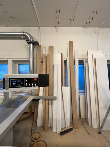 1155233-9 Collection with various timber