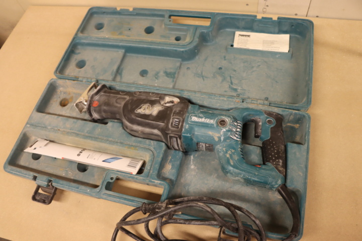 1034508-6 Makita AVT Tiger saw