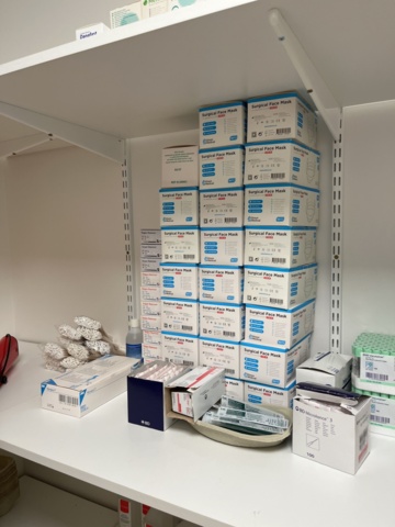 1131891-9 Everything in the room - Consumables & reception related