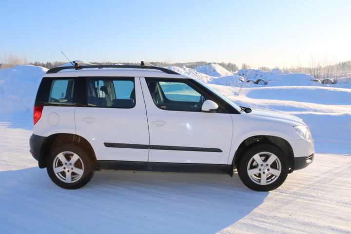 999144-4 Škoda Yeti 2.0 TDI 4x4 - 2012