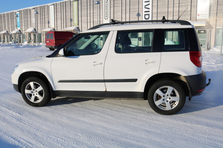 999144-8 Škoda Yeti 2.0 TDI 4x4 - 2012