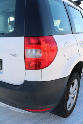 999144-45 Škoda Yeti 2.0 TDI 4x4 - 2012