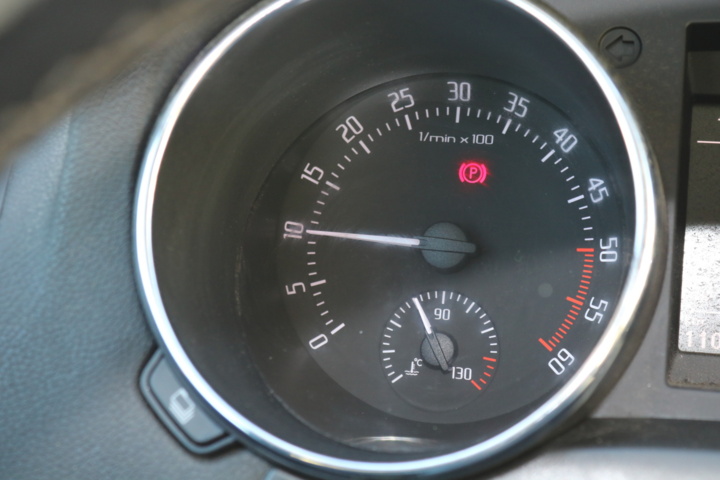 999144-85 Škoda Yeti 2.0 TDI 4x4 - 2012