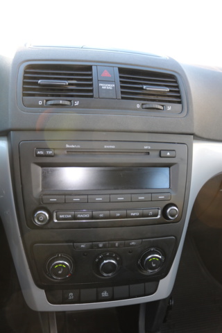 999144-88 Škoda Yeti 2.0 TDI 4x4 - 2012