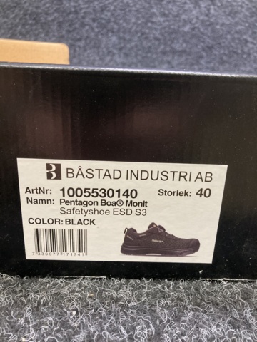 1155789-3 Protective shoe Monitor Pentagon Boa, Size 40