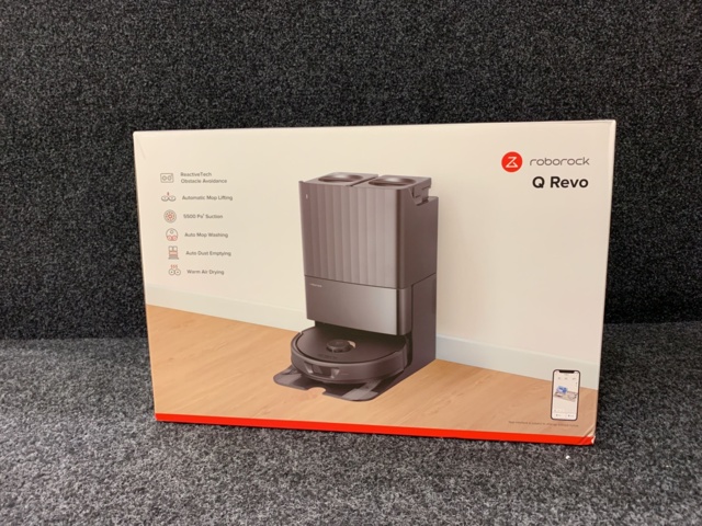 1097326-3 Robot vacuum cleaner Roborock Q Revo Black