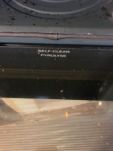 1134455-10 Smeg built-in oven SFP6104TPS