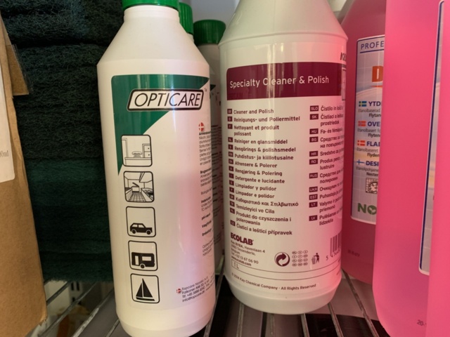 1065631-5 Chemicals, cleaning & disinfection