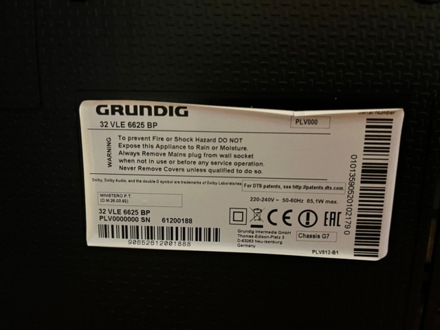 1154970-6 2 TV sets brand Grundig and Salora
