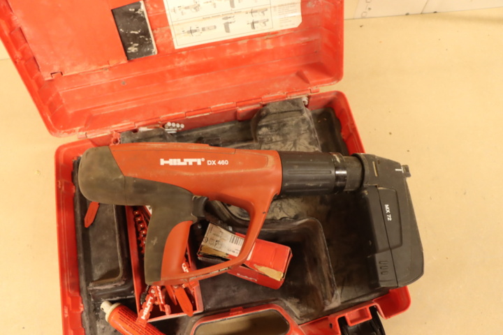 1139918-2 Bolt gun Hilti DX460