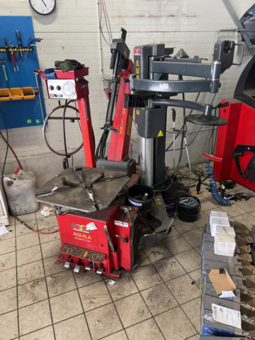 1117120-2 Tire mounting machine Mondolfo Ferro Aquila AS944TI2V