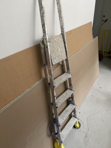 1146573-3 Stepladder 4 steps