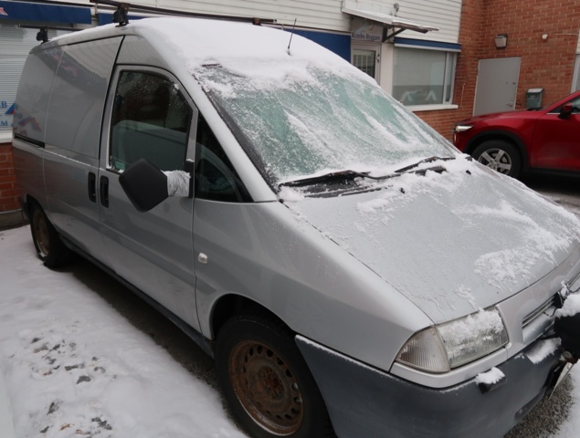 773505-5 Peugeot Expert Van 2.0 HDi - 2003 - Repair object