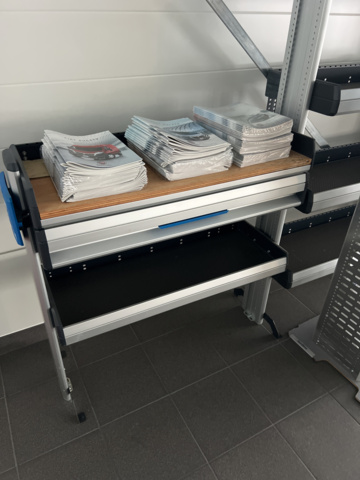 1117186-4 Car interior Sortimo