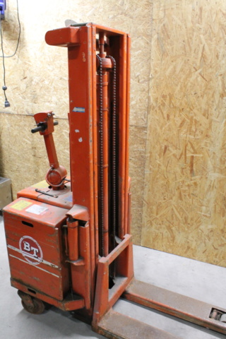 1142067-4 BT Stacker truck