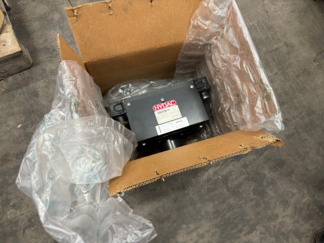 1159035-4 New Oil Cooler Hydac