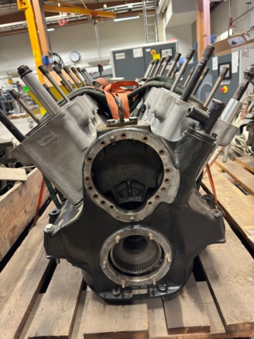 1159057-4 Rolls Royce tank engine, V12, MK 4B