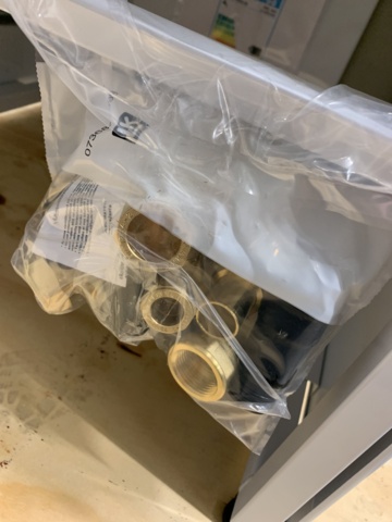 1159170-13 Electric water heater Metro Therm Modul 200 (E) - Transport damaged