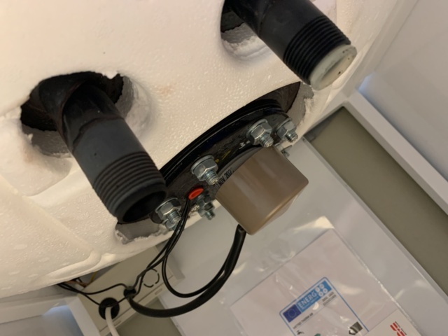 1159170-16 Electric water heater Metro Therm Modul 200 (E) - Transport damaged