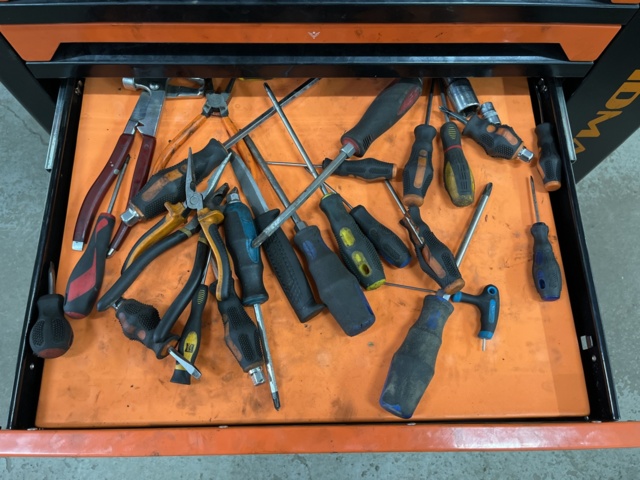 1078636-8 Tool trolley with contents - Widmann