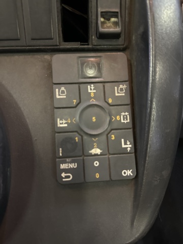 1065016-14 Reach truck, Linde R14, 2004