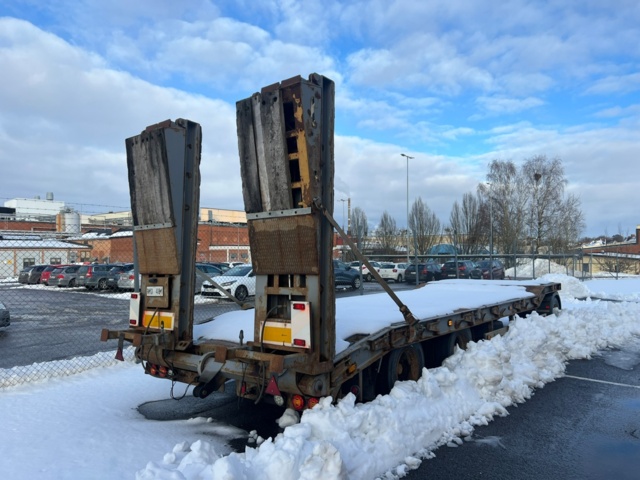 1160415-1 Trailer with ramps KUMLIN ATU3-30 - 1999